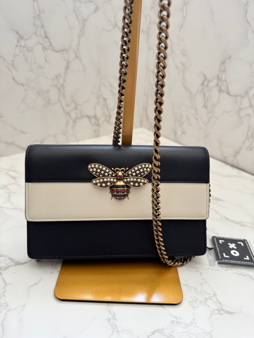 Gucci Queen Margaret Bee Black & White Wallet on Chain